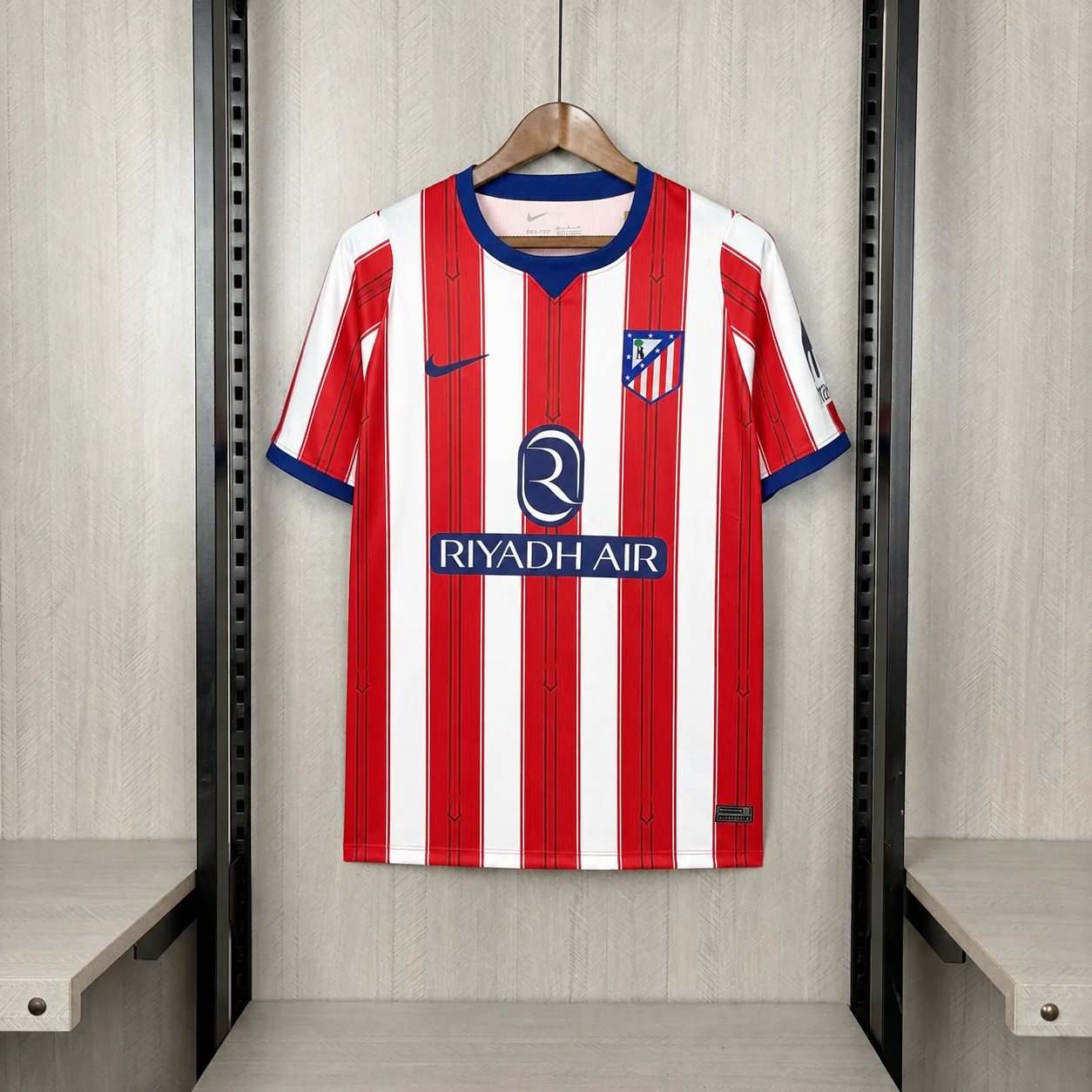 Atlético de Madrid Titular 2026-27, foto 1