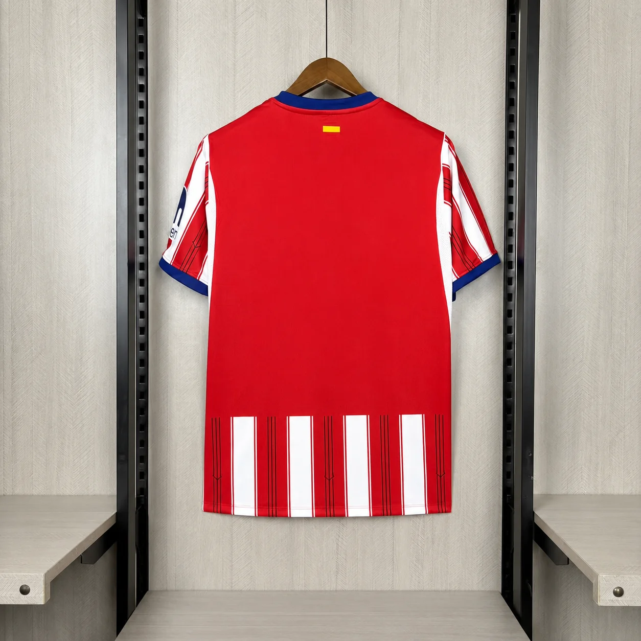 Atlético de Madrid Titular 2026-27, foto 2