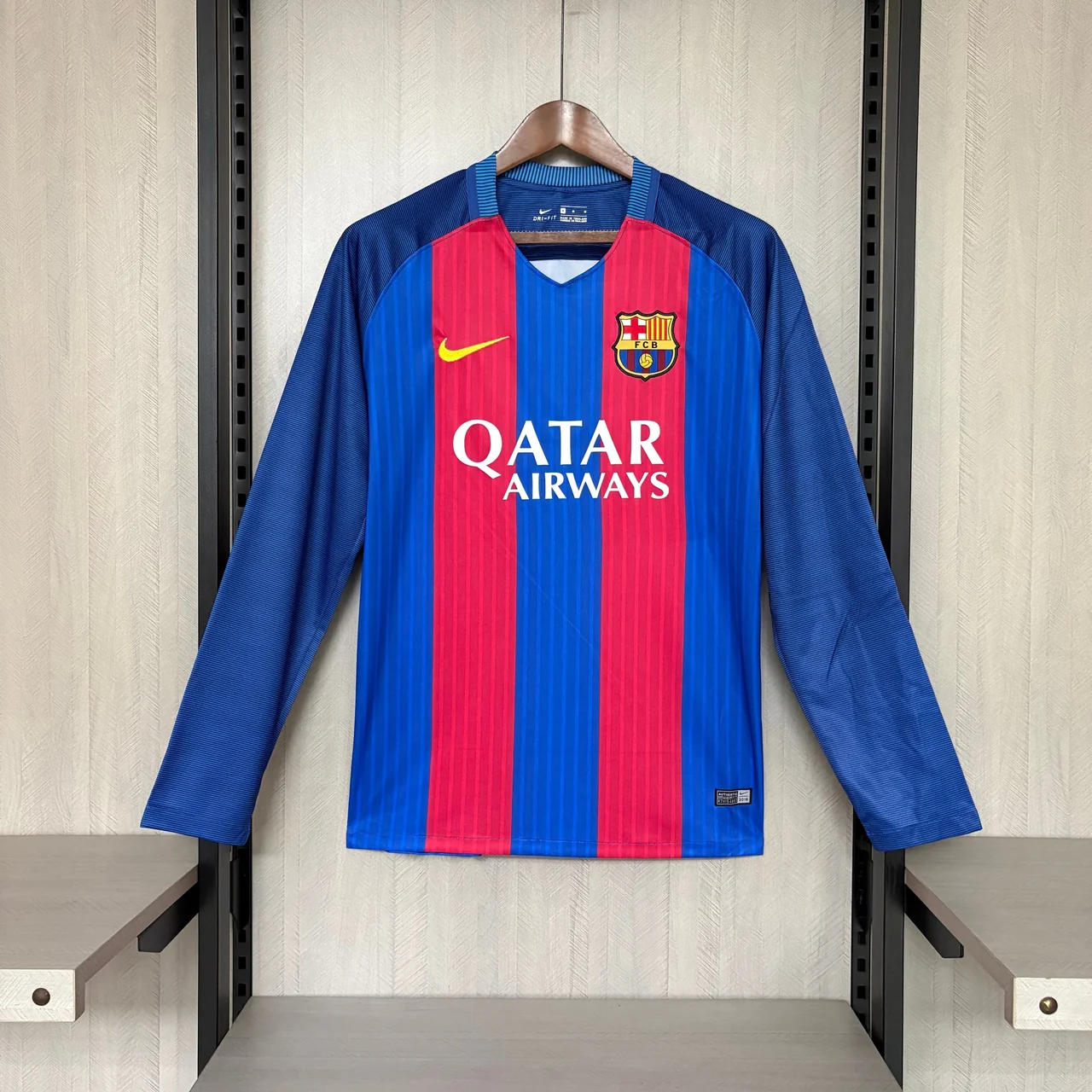 Barcelona Titular 2016-17 Retro Manga Larga, foto 1